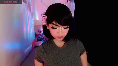 Emmy online show from December 12, 11:17 am