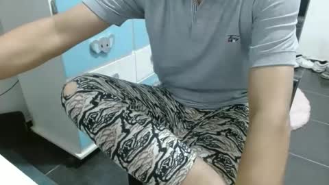 Andres online show from February 8, 12:14 am