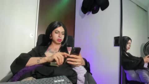 Russ  online show from November 9, 10:23 pm