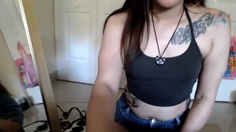 gothbaby305 online show from February 4, 8:49 pm