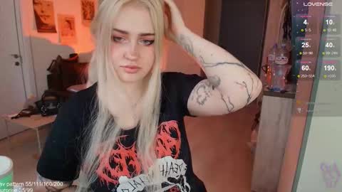 traumfrau Kira angel face devil eyes I SELL A LOT VIDEO IN GALLERY online show from March 15, 11:46 am