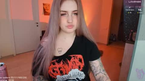 traumfrau Kira angel face devil eyes I SELL A LOT VIDEO IN GALLERY online show from February 8, 2:20 pm