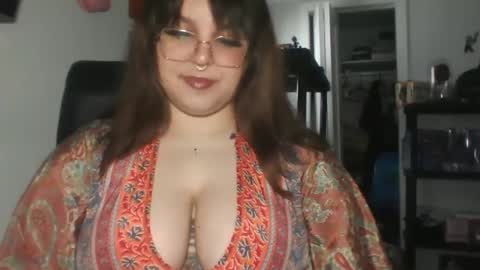 Lady Venus online show from April 11, 3:05 pm