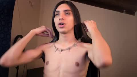 angelito tu novio online show from April 19, 3:07 am