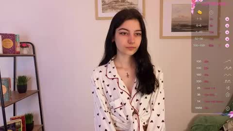 grace_bisho online show from April 17, 8:06 am