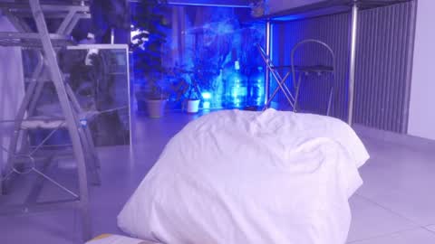GRECIADOMM555 online show from June 5, 11:32 pm