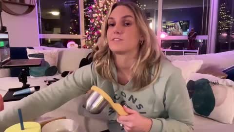 Gracie Mae online show from February 3, 12:04 am