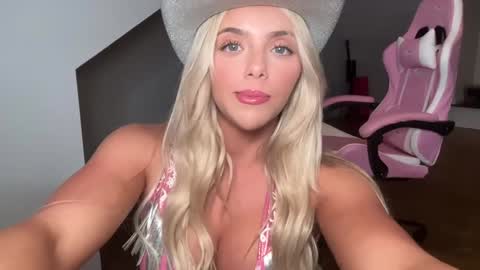 Gracie online show from October 5, 1:47 am