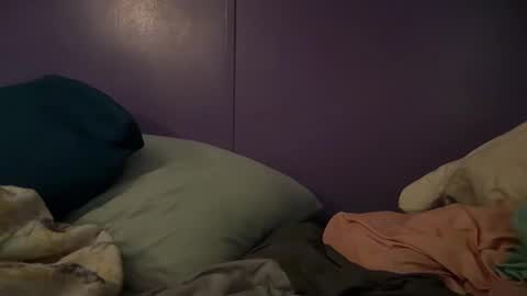 gratefulslut69 online show from May 24, 3:18 pm