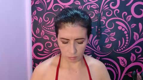 Isabella online show from March 1, 1:59 pm