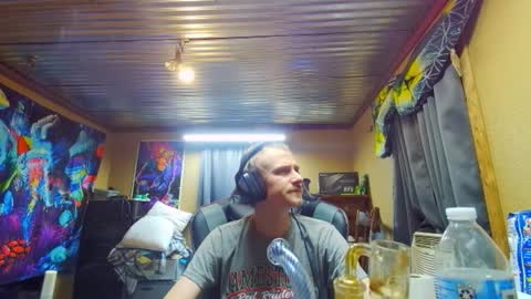 Greenlungs8195 online show from March 2, 2:38 am