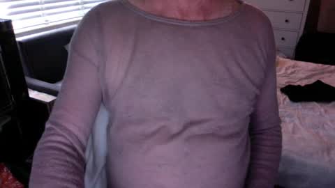 Snapshot of greenpolarbear chatting on October 1, 4:06 pm K online show from October 1, 4:06 pm