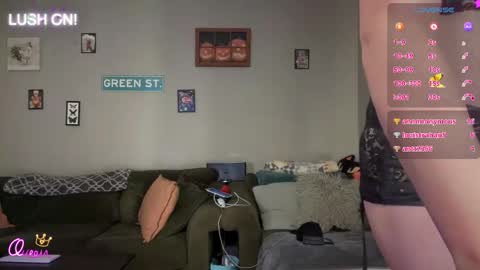 SexQueen Nikki online show from April 20, 2:47 am