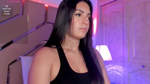 greidy_baker online show from December 17, 3:57 am