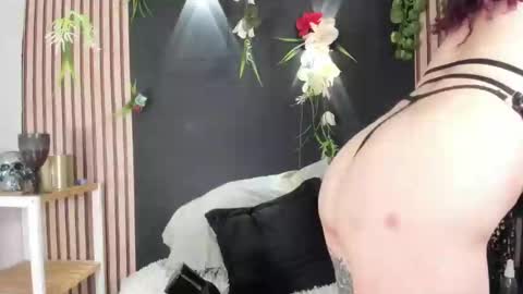 Grethel online show from February 18, 8:36 pm