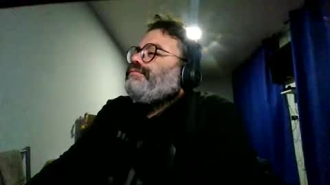 griegozorbatos online show from April 15, 3:32 am