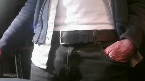 Grim online show from April 10, 8:24 pm