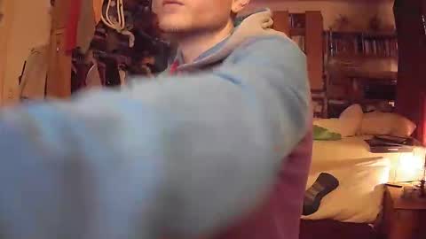 gruendamien online show from December 19, 3:51 pm