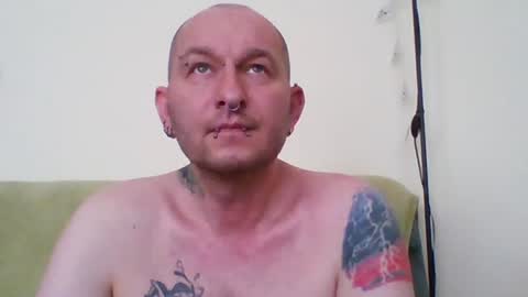 grzegorz40 online show from July 10, 8:30 am