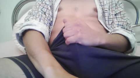 guapete 21x online show from December 1, 7:45 pm