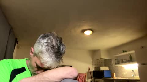 guardiannif_ online show from March 11, 8:53 pm