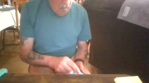 gunnerh15 online show from August 6, 7:01 pm