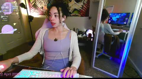 Kylie online show from April 23, 3:13 pm