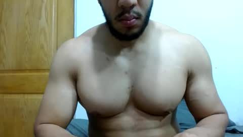 holl latino online show from October 7, 2:07 am