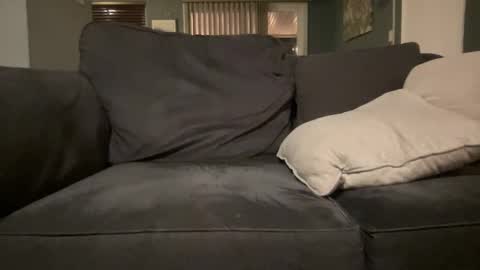 guyduder online show from October 2, 1:48 am