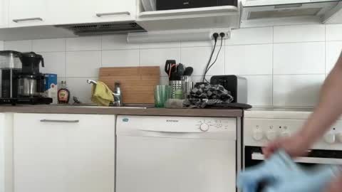 NaughtyFitHusband online show from April 10, 6:19 am