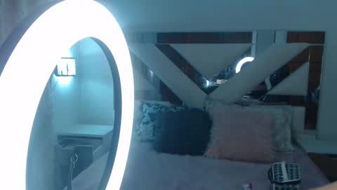 gyal_8_ online show from November 20, 3:05 am