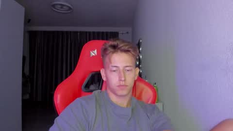 Oliver online show from November 28, 12:07 am