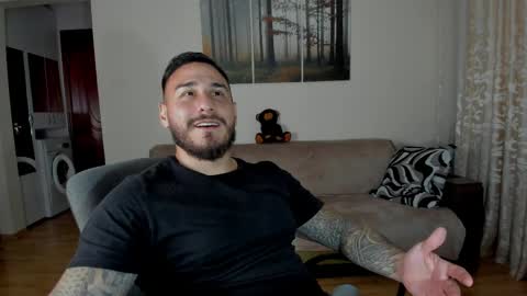 gymdominus online show from May 31, 5:01 pm