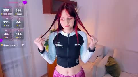 Kelly  Lilly online show from January 17, 8:50 pm