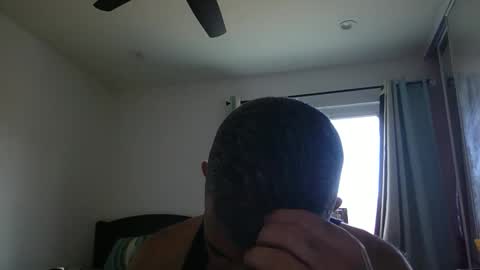 h0nest84 online show from April 25, 12:24 am