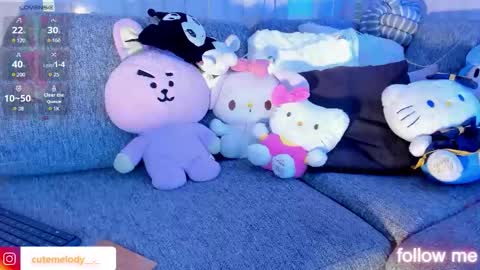 Hello Kitty online show from March 18, 1:17 pm