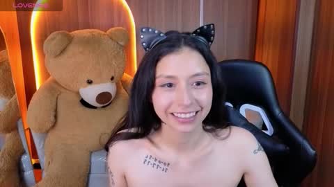 hadda_crazy_b online show from February 12, 3:21 am