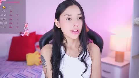 Hade online show from March 6, 6:26 pm