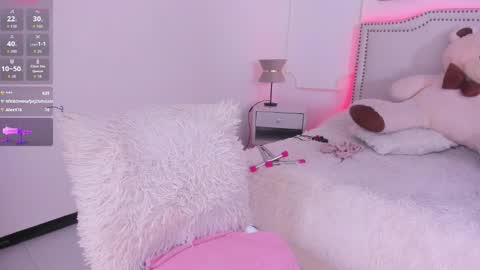 Snapshot of hade_se chatting on September 14, 5:32 am Eva online show from September 14, 5:32 am