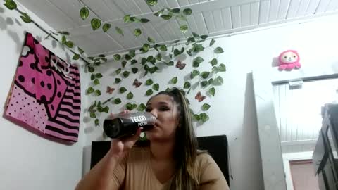 hader_wild21 online show from December 12, 9:48 pm