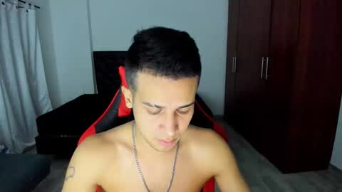 hades_horny_ online show from April 26, 1:36 am