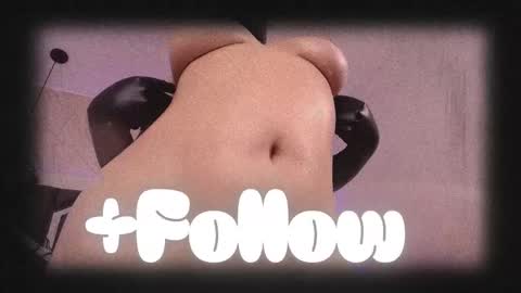 Haely online show from December 1, 7:23 pm