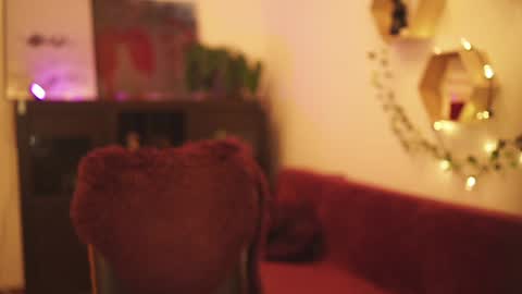 hahayessihaveone online show from December 28, 9:08 pm