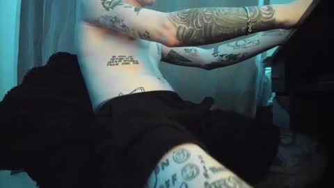 haildave6 online show from January 9, 10:37 pm