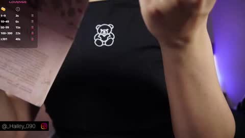 Hailey online show from October 6, 3:02 am