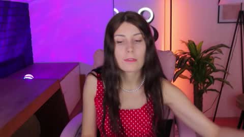 Hailey  Green online show from October 9, 8:36 pm