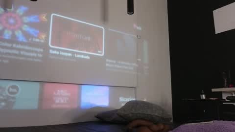 haileycat_ online show from October 24, 5:19 am