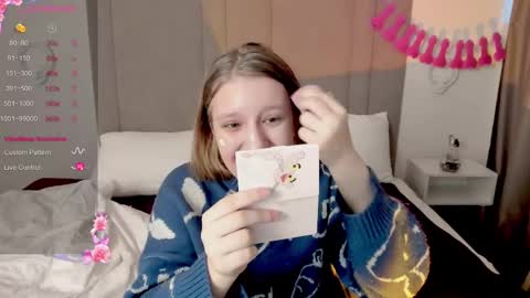 Hailey online show from February 22, 1:55 am