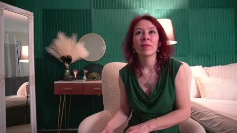 Hailey online show from April 17, 3:20 am