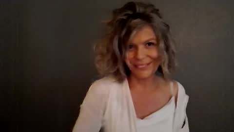 Hailey online show from February 12, 7:39 pm